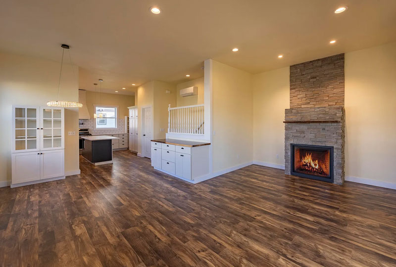 Livermore Beach House - Living Room